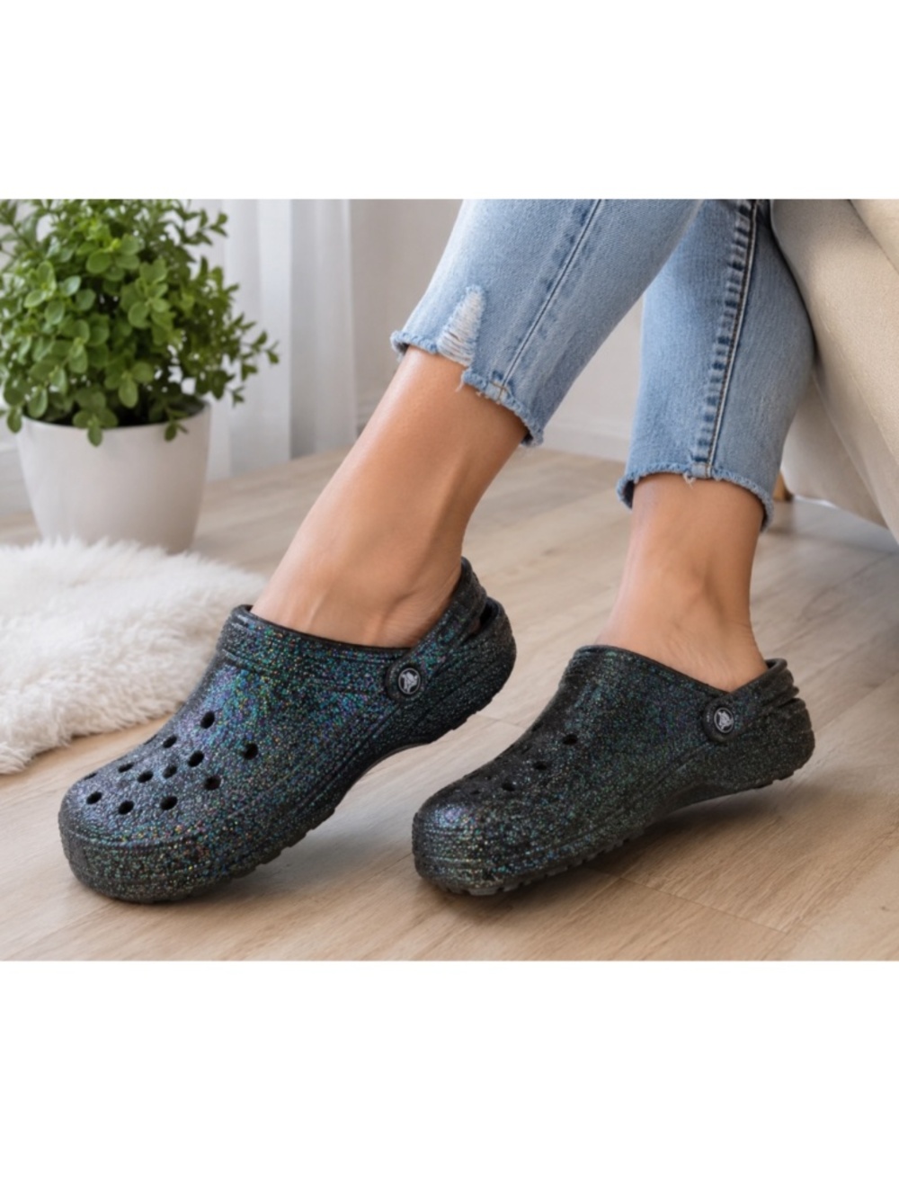 CROCS Women’s Black Glitter Clogs Iridescent Sparkle Comfort Shoes Size 8